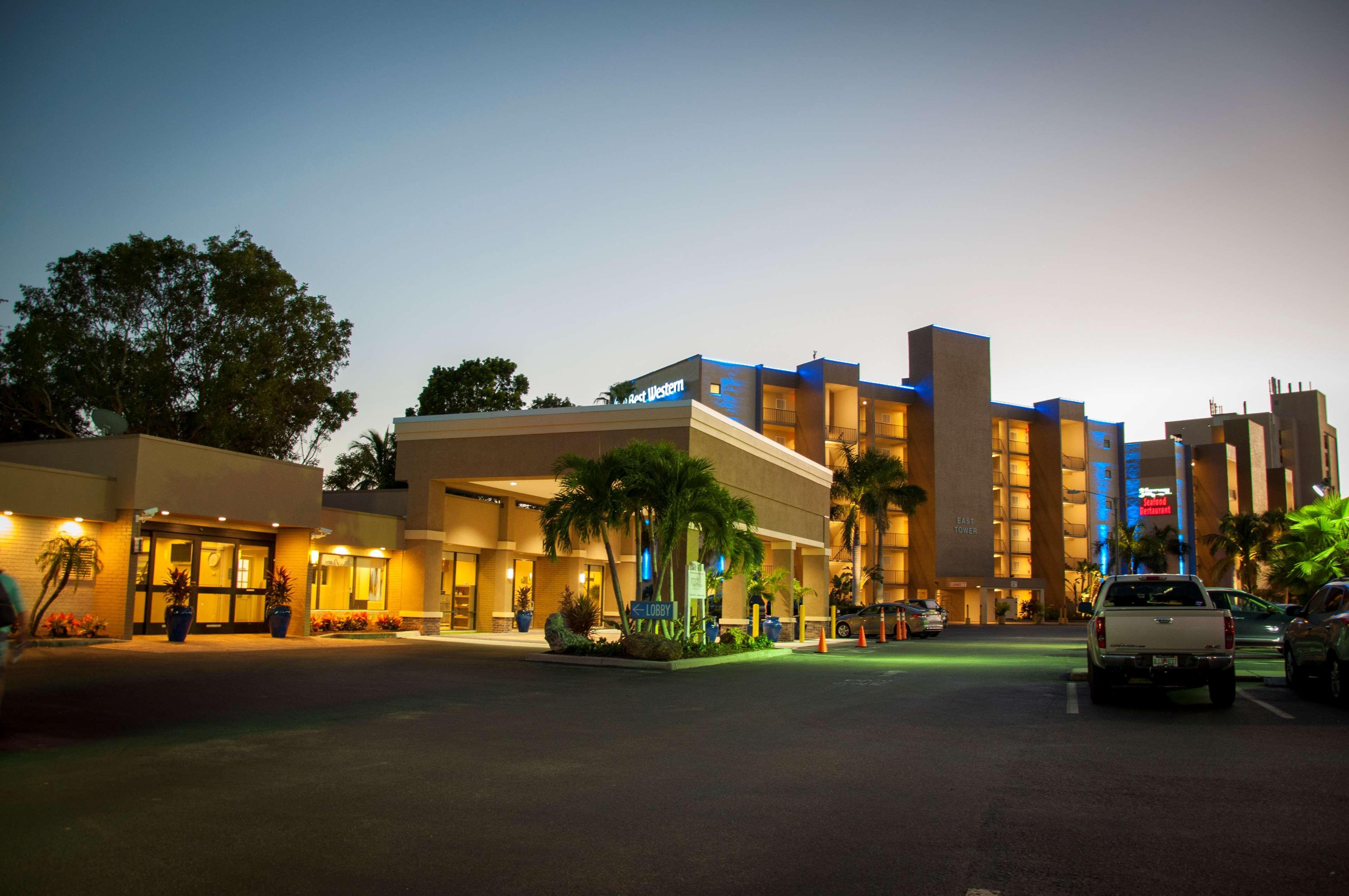 Best Western Fort Myers Waterfront North Fort Myers Exterior photo