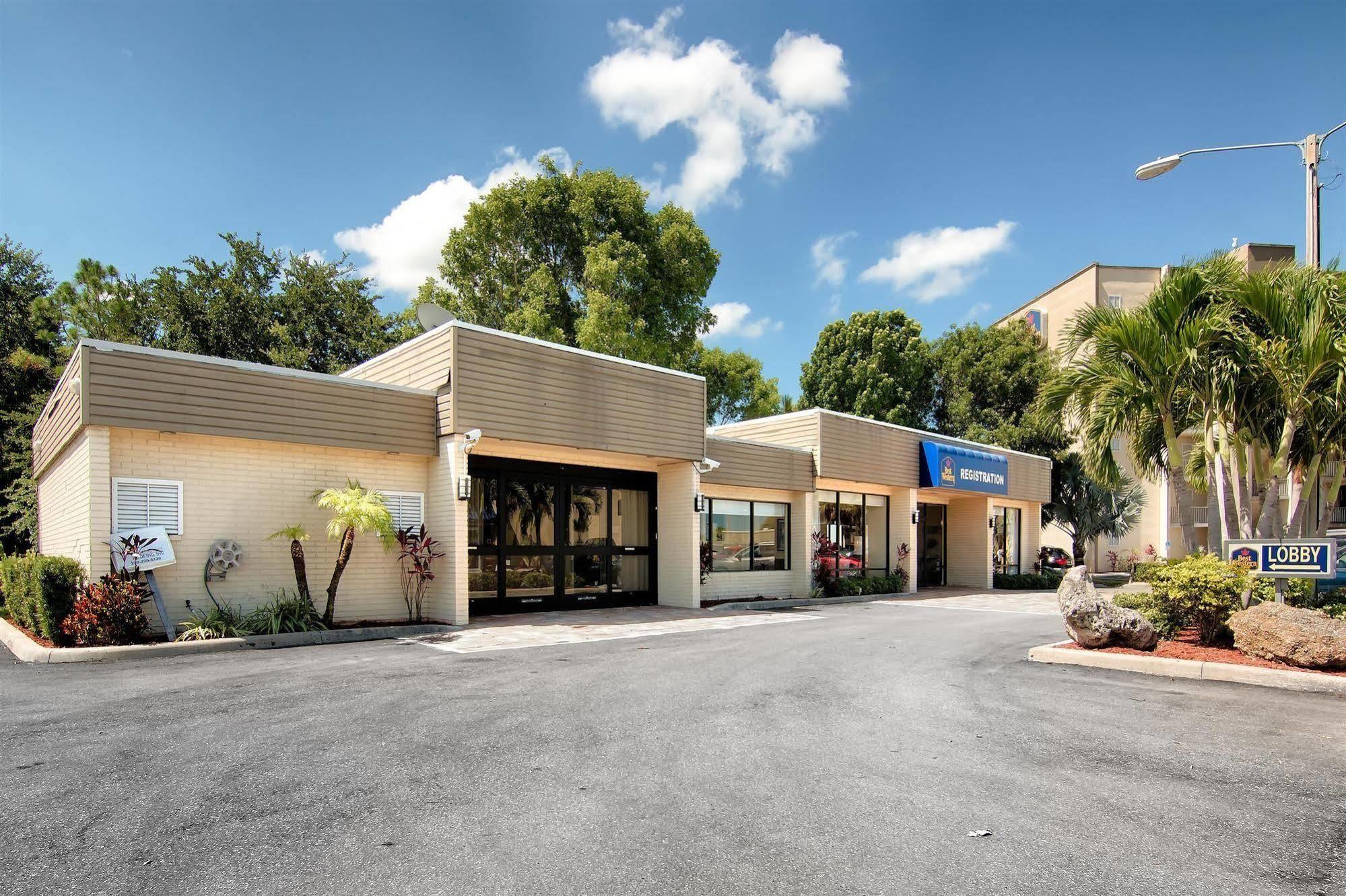 Best Western Fort Myers Waterfront North Fort Myers Exterior photo